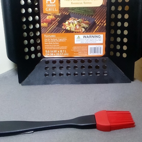 2(two) non-stick mini wok BBQ Toppers - Picture 9 of 10